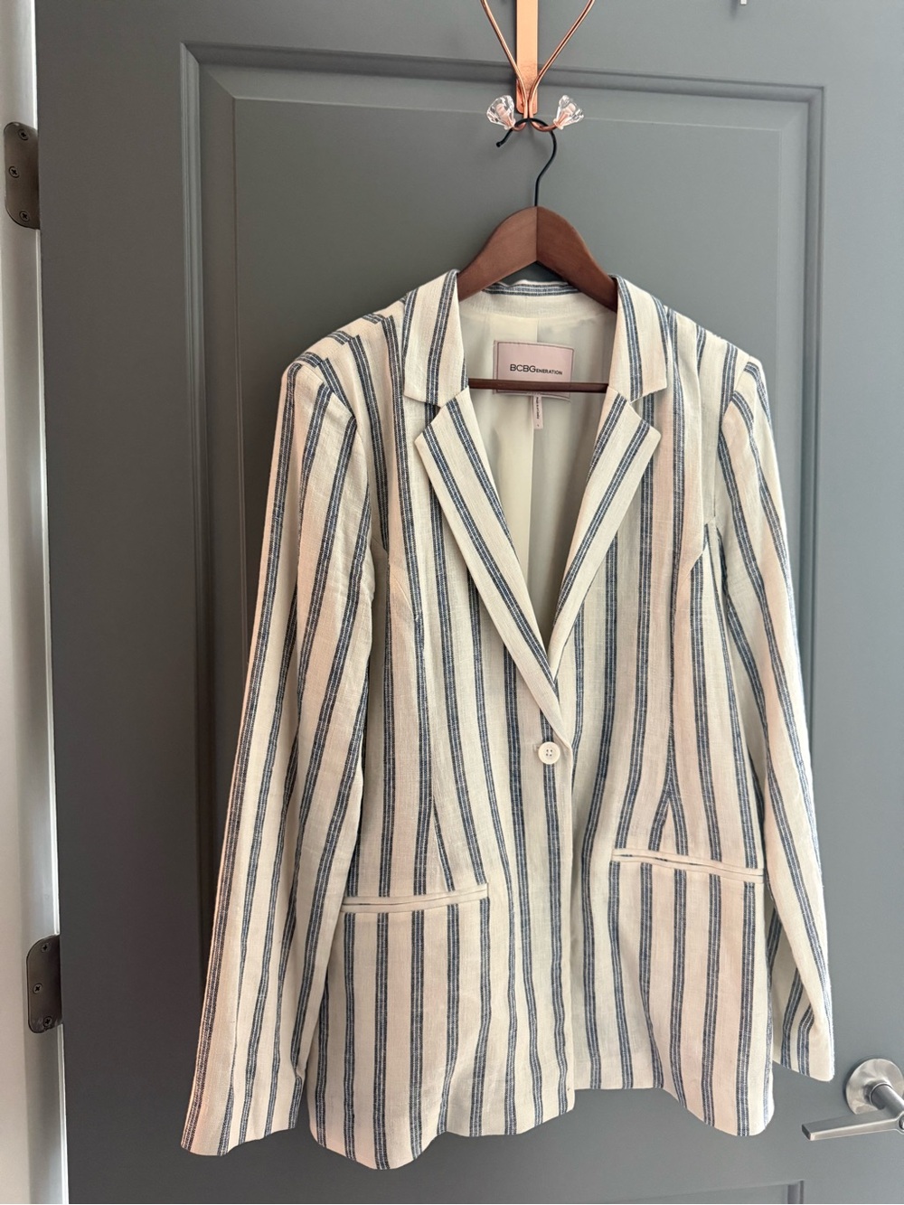 BCBGMaxAzria Cream and Navy Striped Linen-Blend Blazer